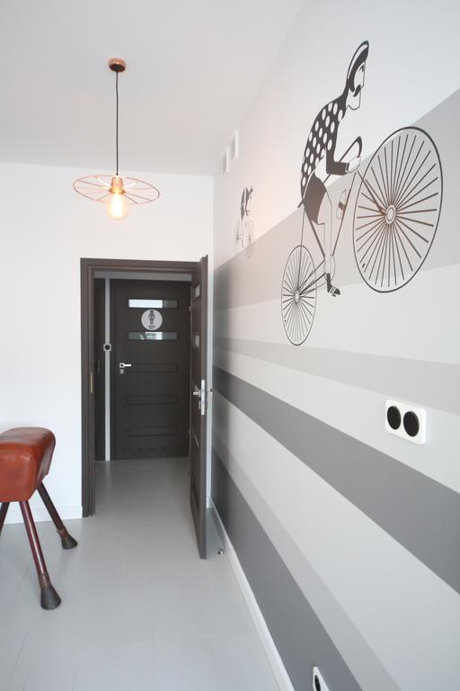Sport Hostel Chodakowska Warszawa Екстер'єр фото