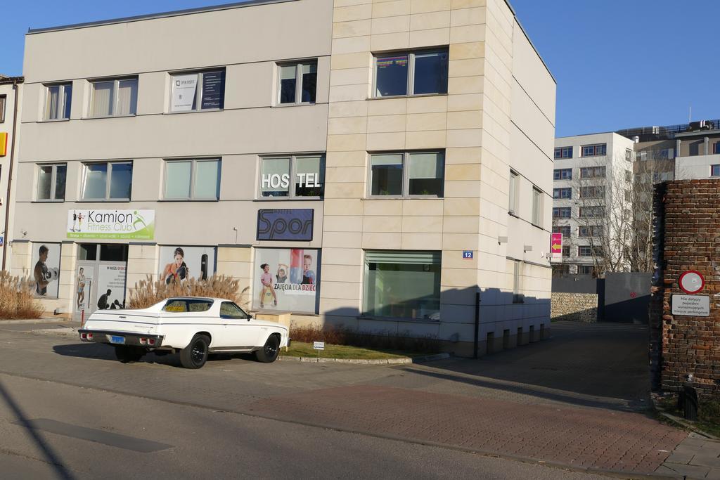 Sport Hostel Chodakowska Warszawa Екстер'єр фото