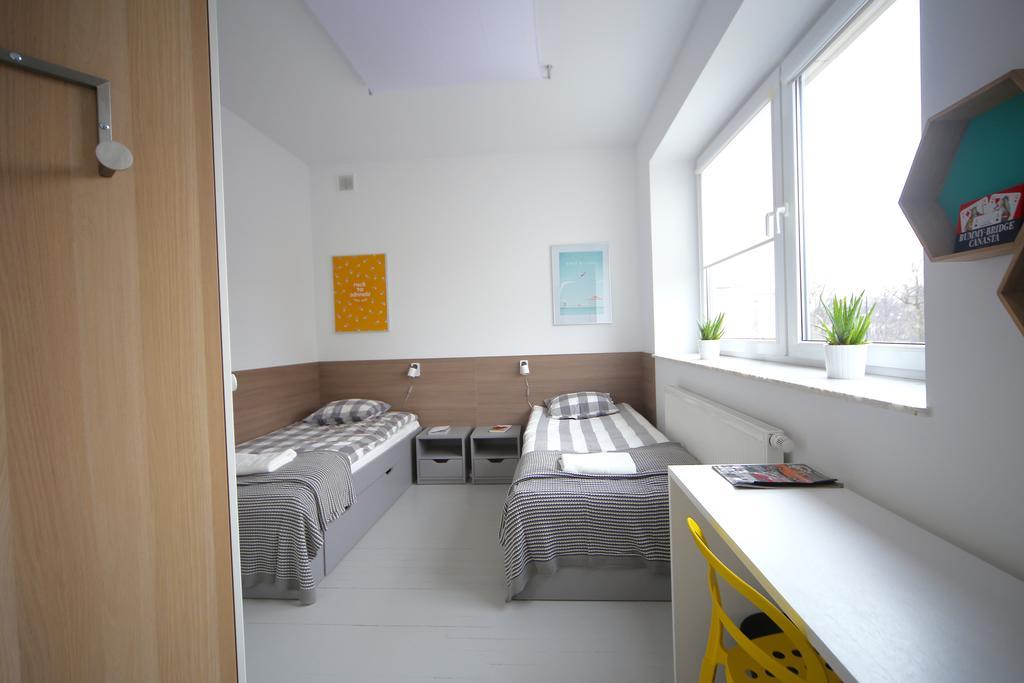 Sport Hostel Chodakowska Warszawa Екстер'єр фото