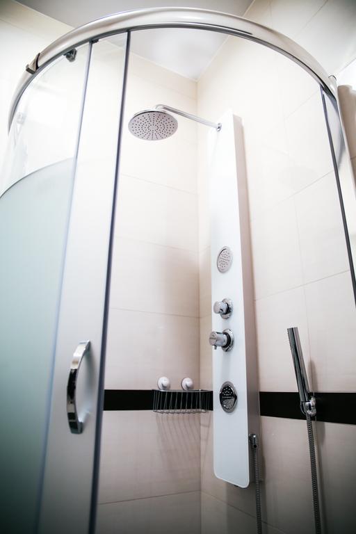 Sport Hostel Chodakowska Warszawa Екстер'єр фото