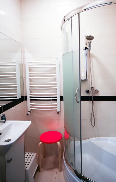 Sport Hostel Chodakowska Warszawa Екстер'єр фото