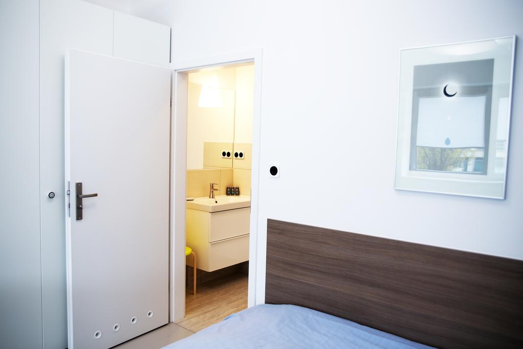 Sport Hostel Chodakowska Warszawa Екстер'єр фото