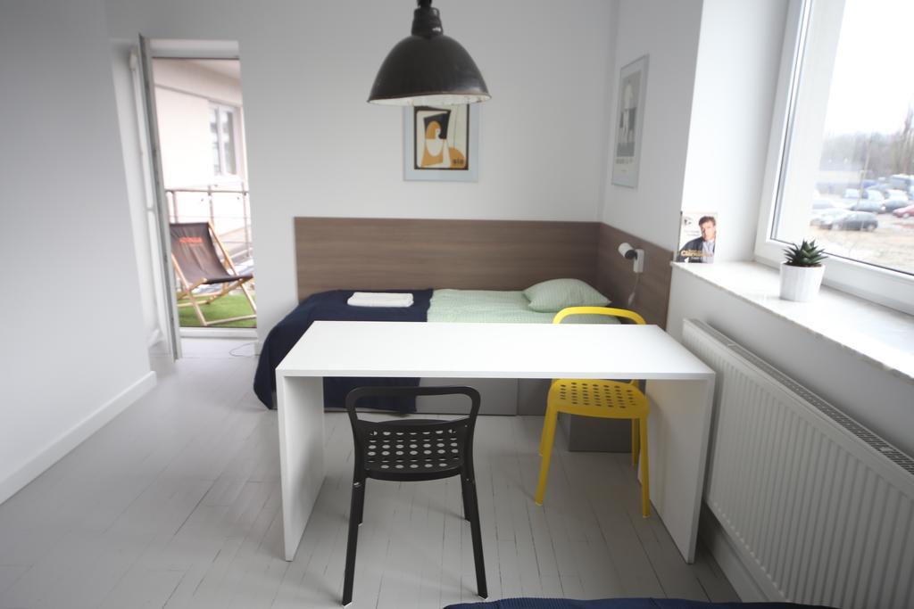 Sport Hostel Chodakowska Warszawa Екстер'єр фото