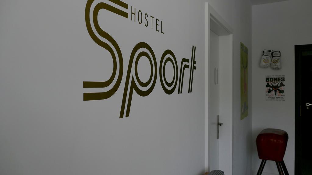 Sport Hostel Chodakowska Warszawa Екстер'єр фото